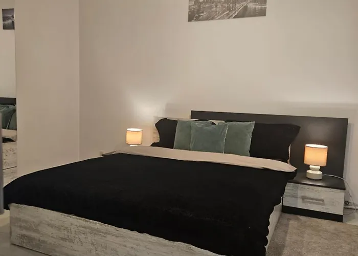 White By Hilton Ii Apartman *