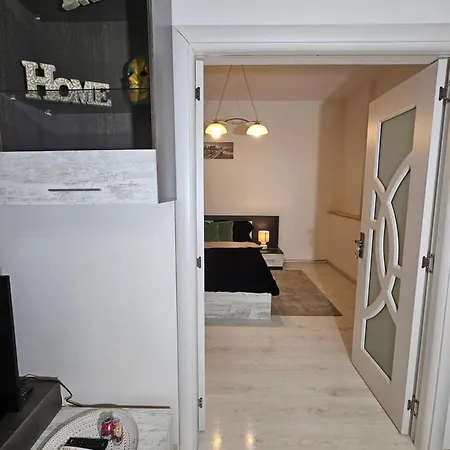 Apartment White By Hilton Ii