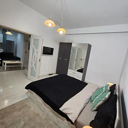White By Hilton Ii Apartament *